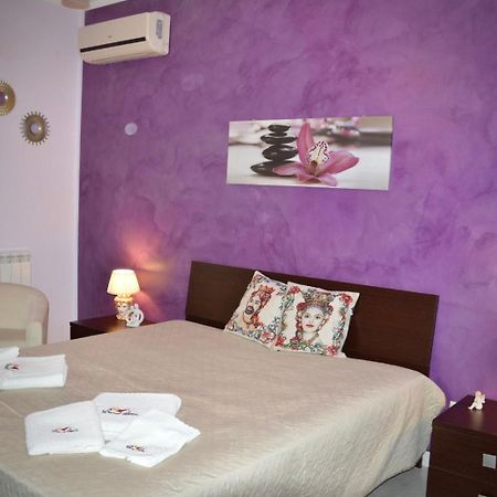 Villa Baazar House Noto Esterno foto