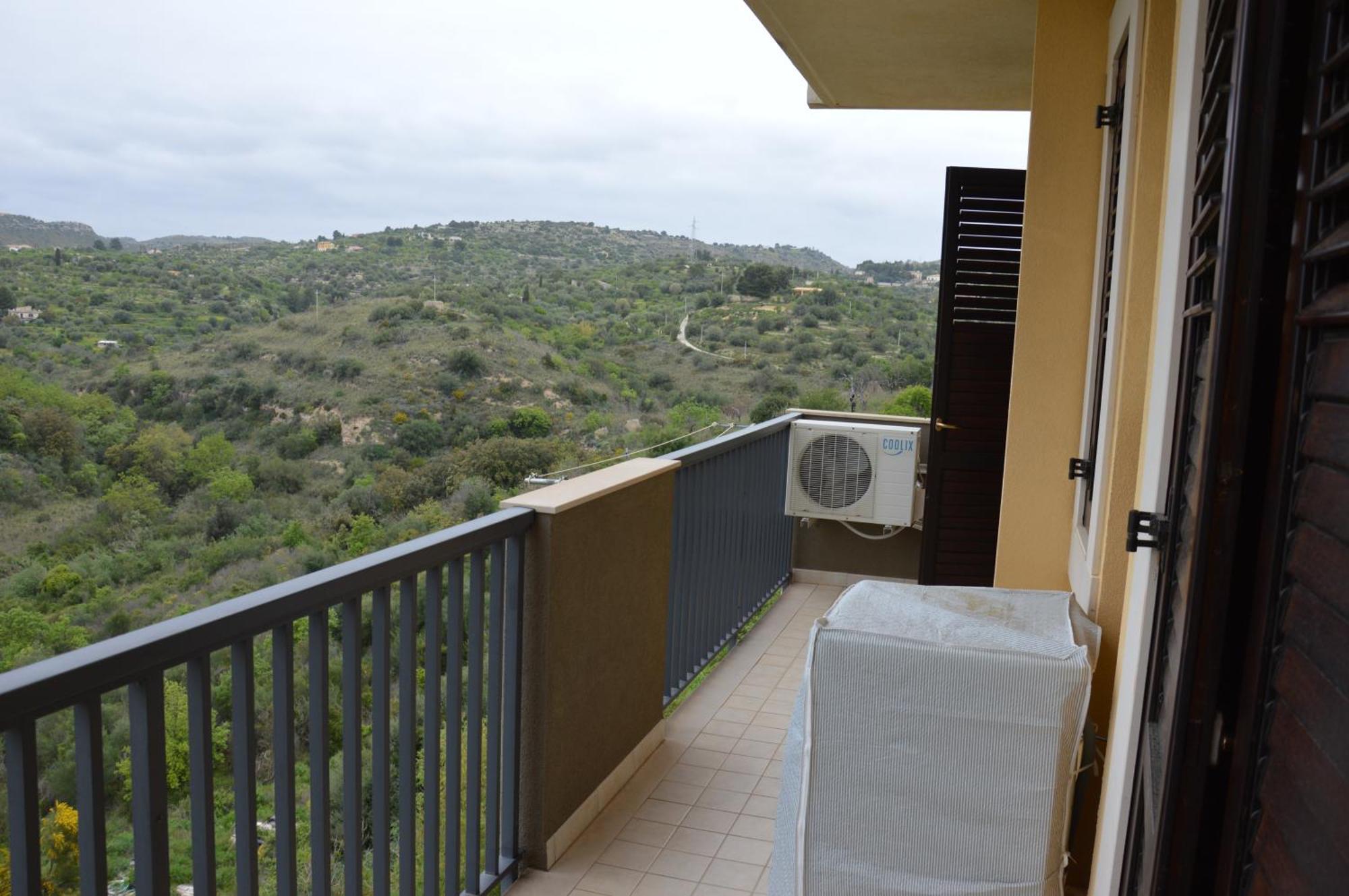 Villa Baazar House Noto Esterno foto